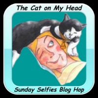 Sunday Selfie Logo