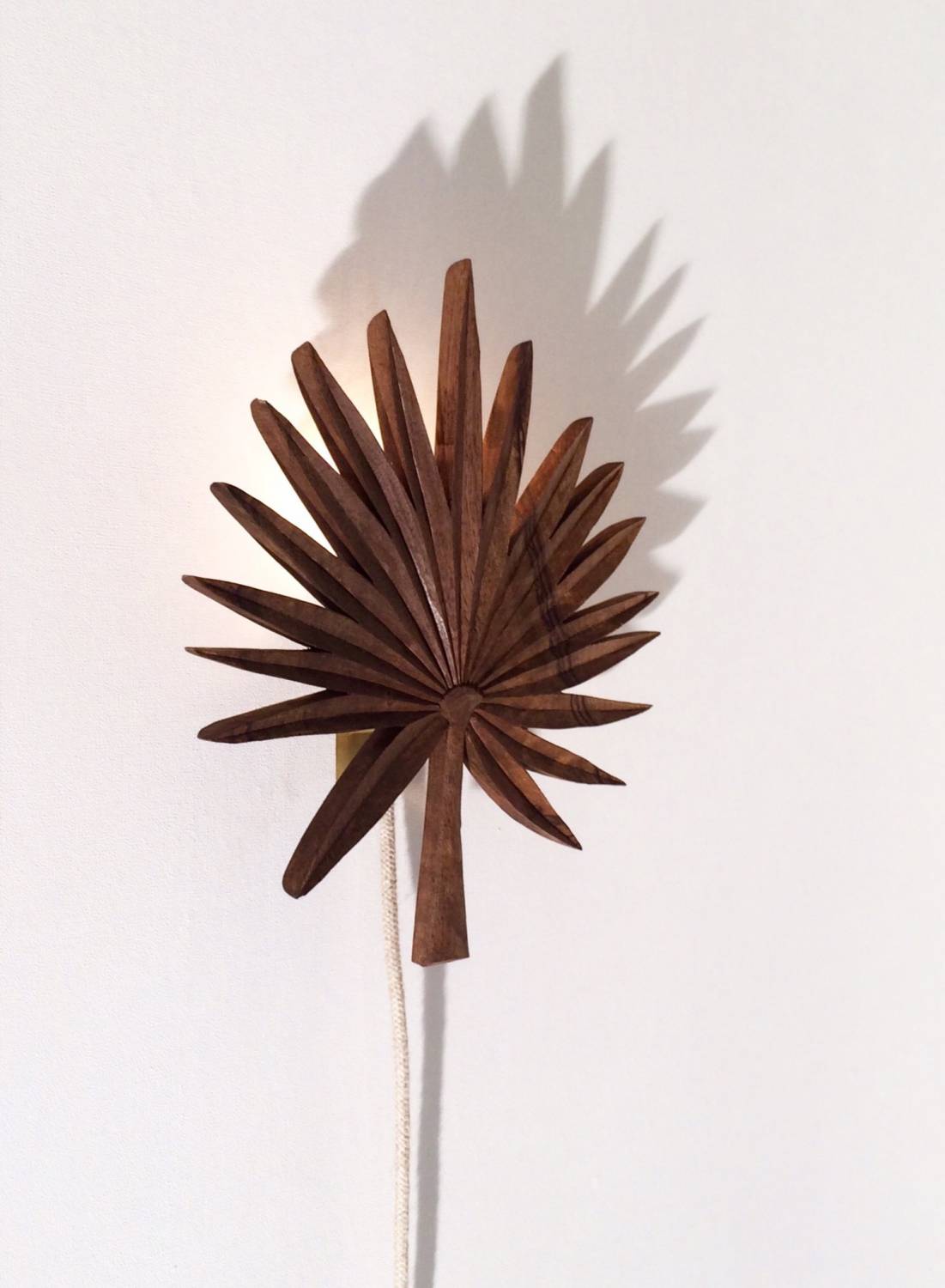 Palme wall light by François Bazin | on Flodeau.com