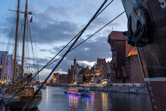 Gdańsk Ships and Crane