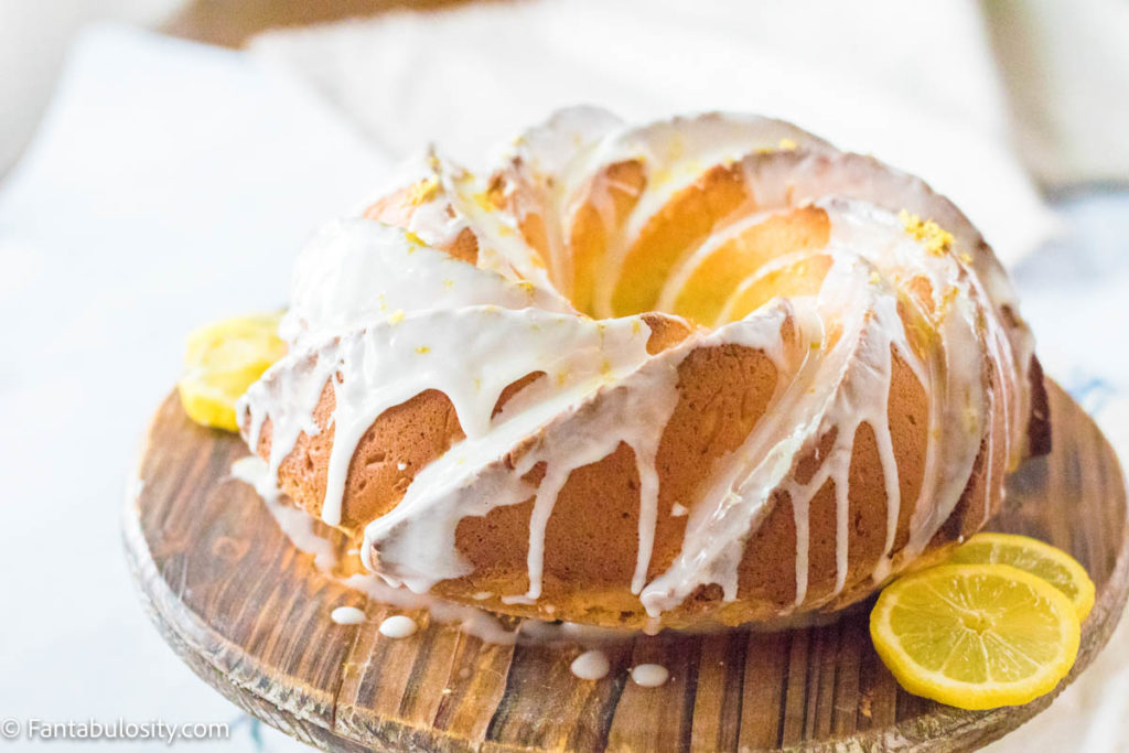 Super Lemon Pound Cake