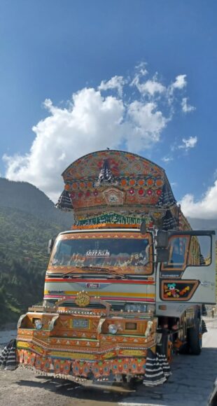 Truck Art of Pakistan: Story Telling Through Roads