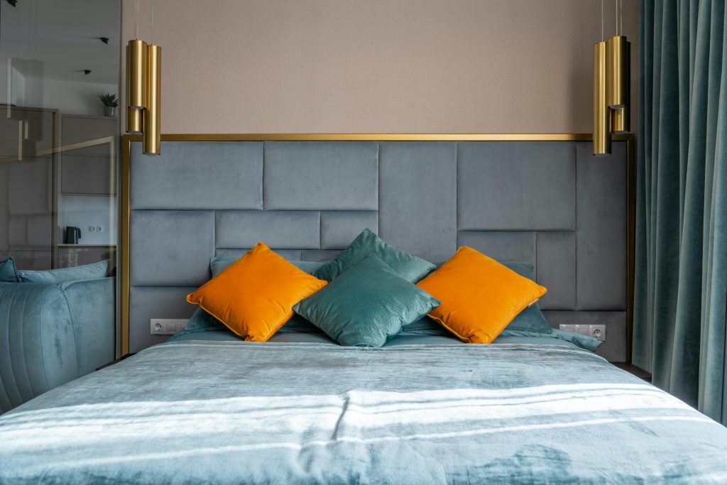 Stai pensando ad un nuovo look per la tua camera da letto? Ecco qualche suggerimento a riguardo