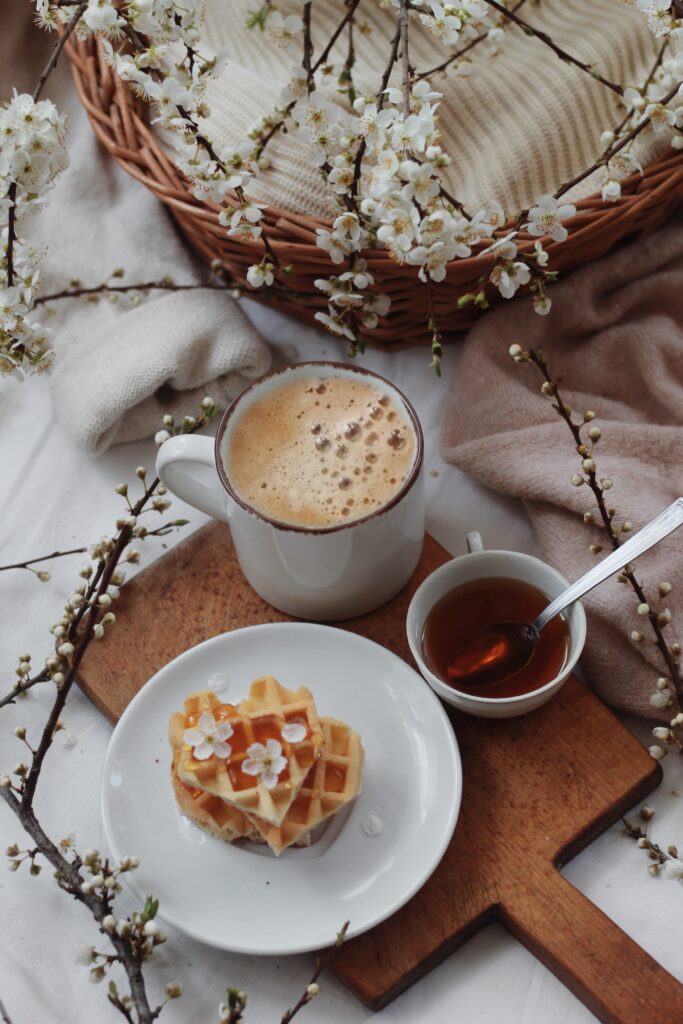 From Croissants to Bacon: A Guide to Coffee Pairing 3 pexels ioana motoc 4346331