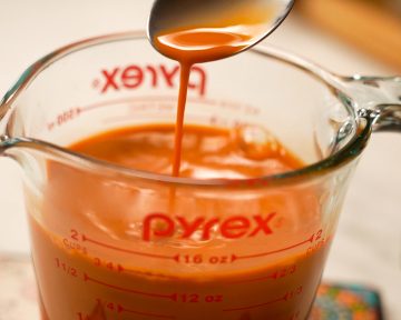 Thai iced tea color