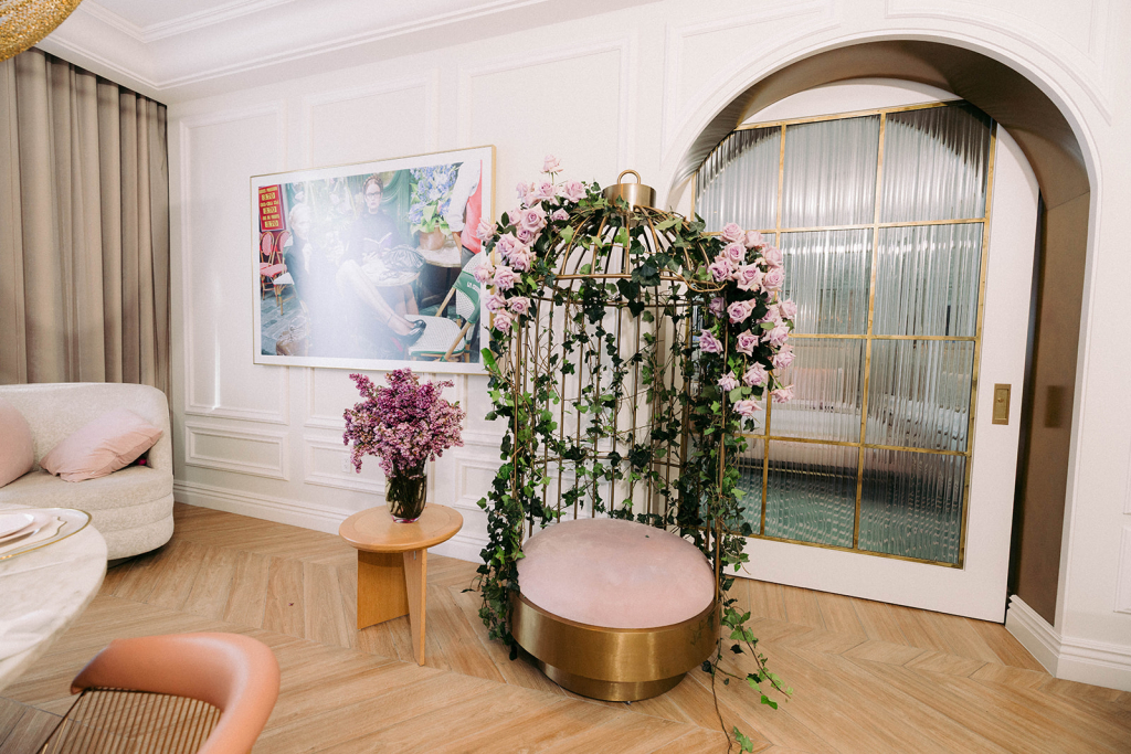 Las Vegas Micro-Wedding Decor