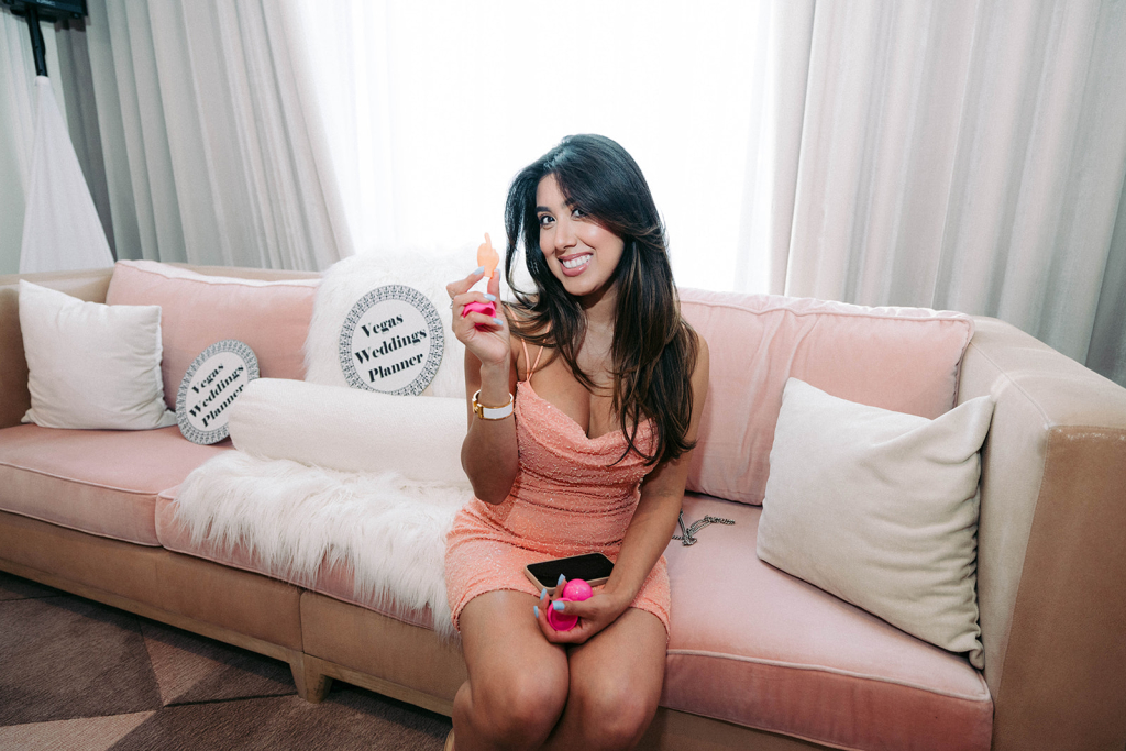 Las Vegas Micro-Wedding Idea: Pretty in Pink Egg Hunt Ice Breaker