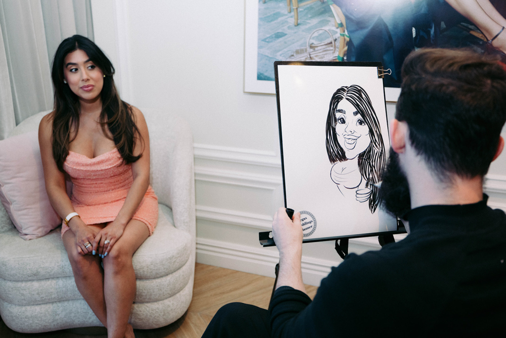 Las Vegas Micro-Wedding Idea: Caricature Artist