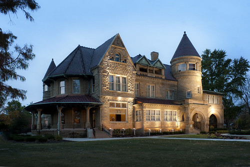 university in fort wayne