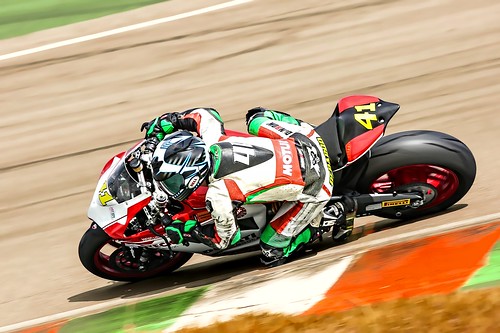 aprilia com