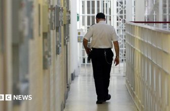 Prison staff told not to use inadequate cells as overcrowding worsens