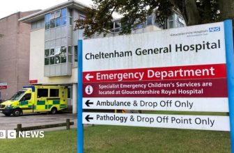 A&E to remain open as doctors' strike called off