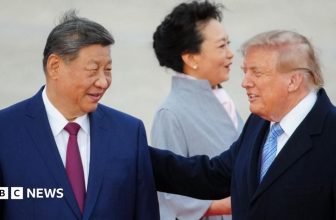 Trump offers warm welcome as China’s Xi arrives for US visit