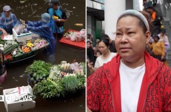 Bangkok locals create floating market during floods in Thailand