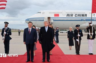 A red carpet and military flyover – How Trump welcomed Xi