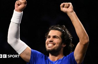 Laver Cup: Carlos Alcaraz saves match points as Team Europe take lead