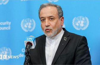 Iran offers US deal to reopen Strait of Hormuz in seven days