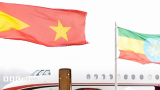 Ethiopia’s Mekelle airport in Tigray seized by local forces, residents tell the BBC.